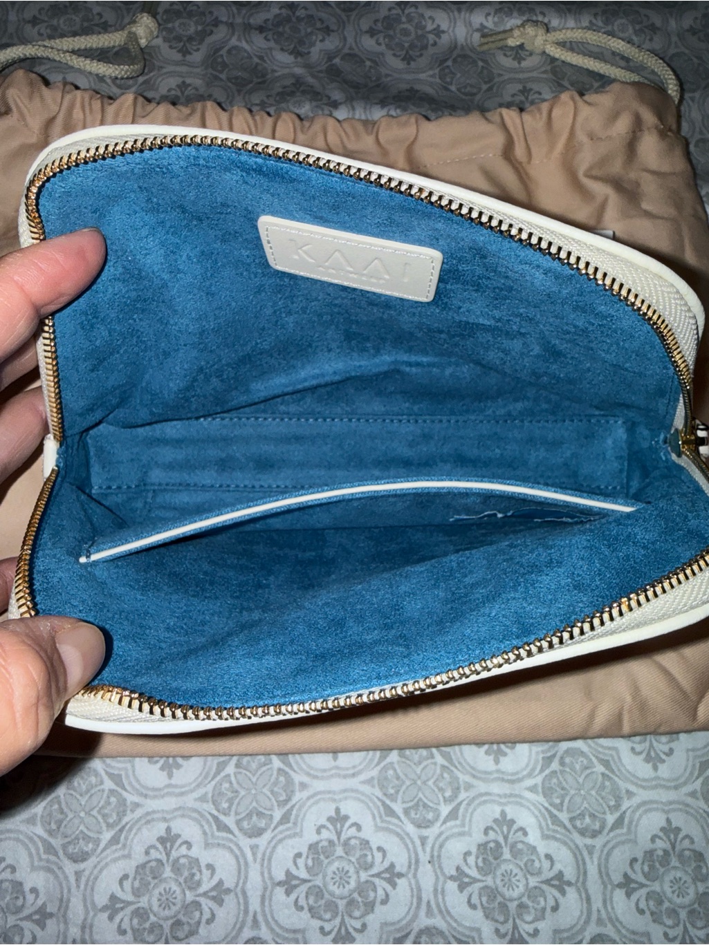 Kaal Pyramid Cosmetic Bag Chalk White — image 7 of 8